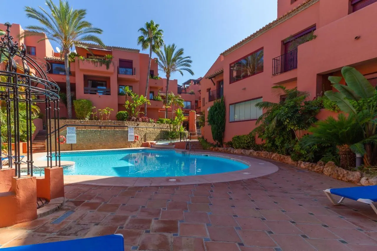 Letmalaga Don Carlos Gardens Apartment Marbella