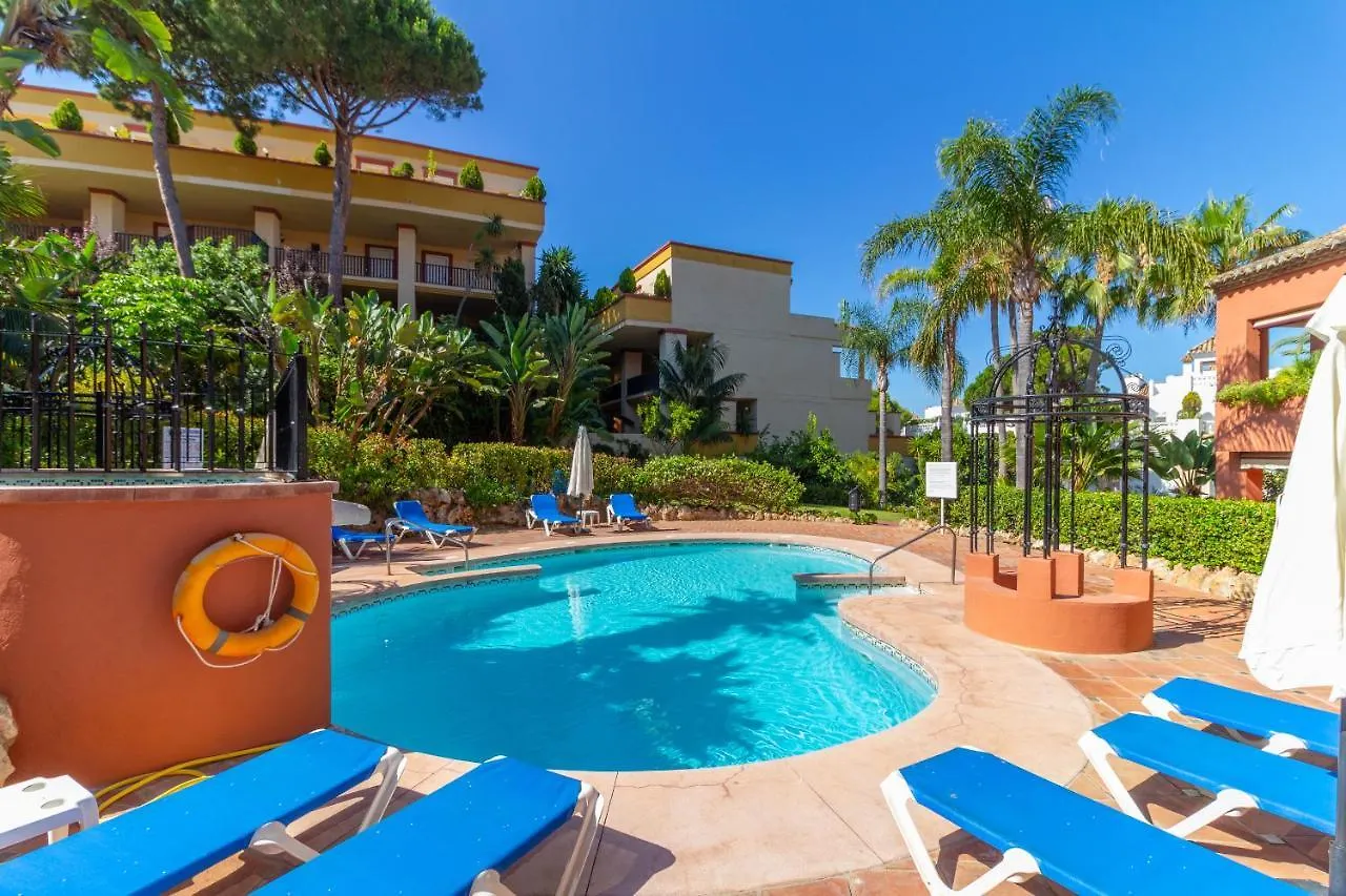 Letmalaga Don Carlos Gardens Apartment Marbella